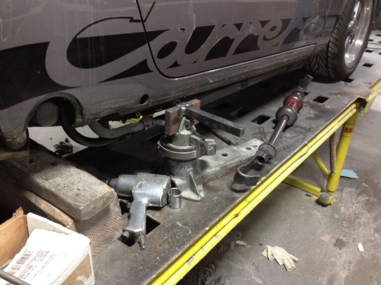 1988 Porsche 911 collision repair at Automotive Enterprise, San Carlos CA – photo 4
