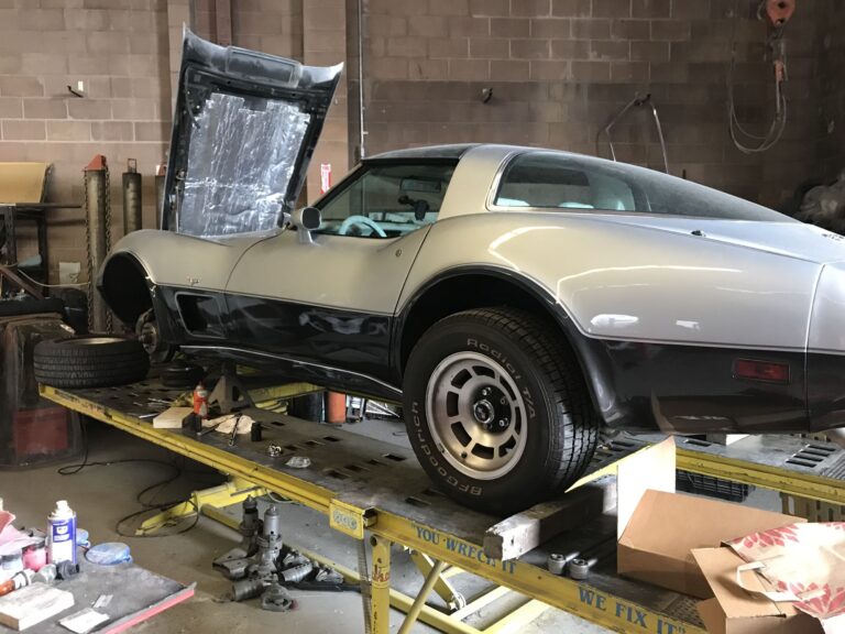 1978 Corvette 25TH Anniversary Edition Stripes Install stripes at Automotive Enterprise, San Carlos CA – photo 1