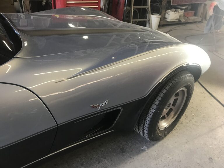 1978 Corvette 25TH Anniversary Edition Stripes Install stripes at Automotive Enterprise, San Carlos CA – photo 5