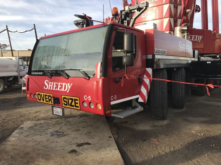 SHEEDY DRAYAGE CRANE WINDSHIELD REPLACEMENT windshield replacement at Automotive Enterprise, San Carlos CA – photo 3