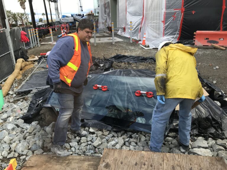SHEEDY DRAYAGE CRANE WINDSHIELD REPLACEMENT windshield replacement at Automotive Enterprise, San Carlos CA – photo 8